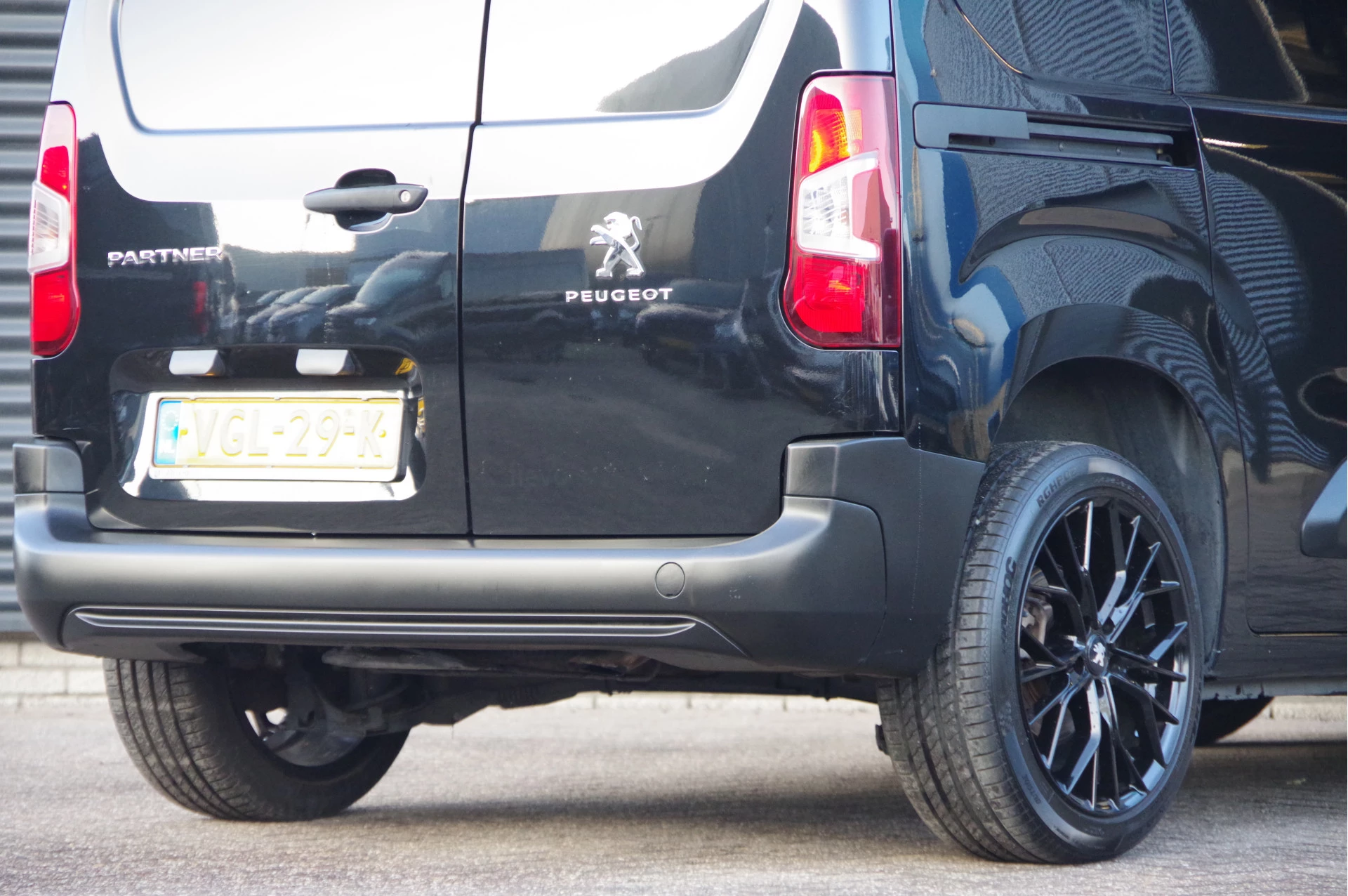 Hoofdafbeelding Peugeot Partner