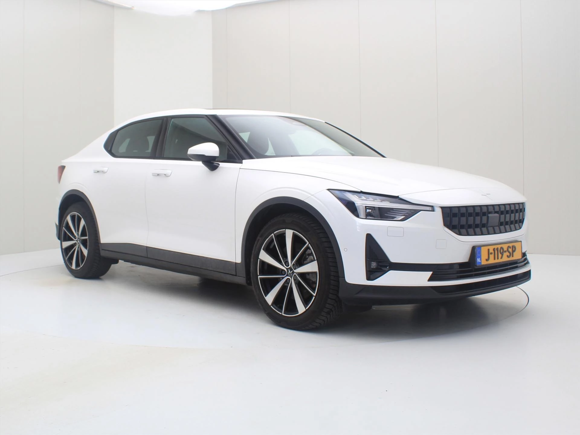 Hoofdafbeelding Polestar 2