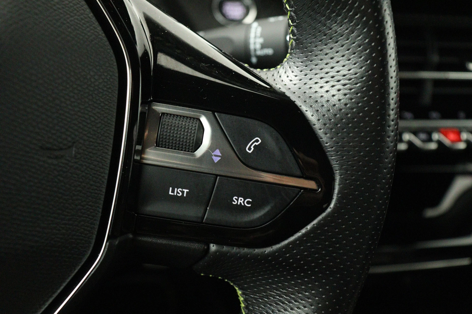 Hoofdafbeelding Peugeot e-208