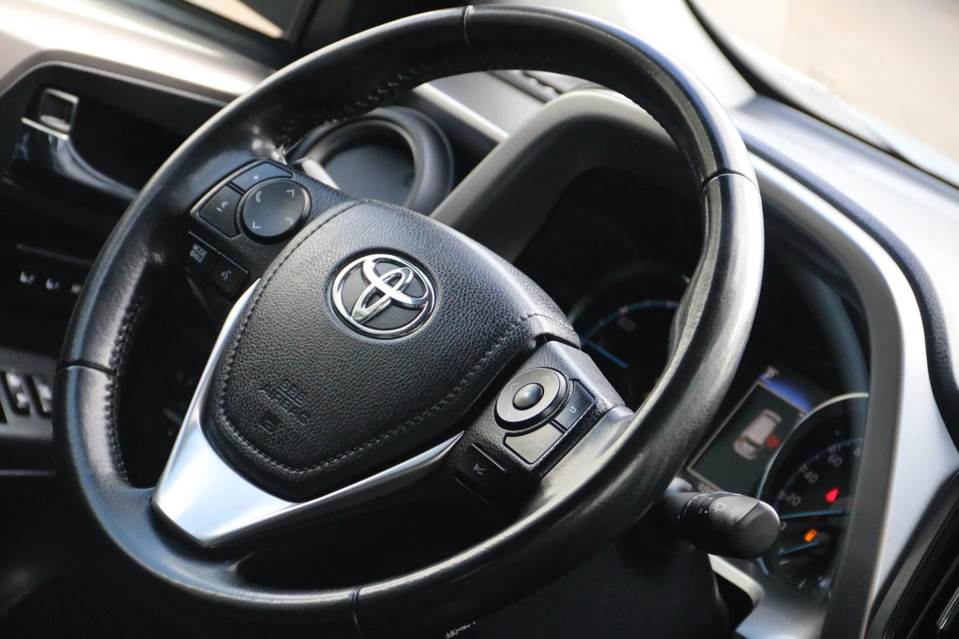 Hoofdafbeelding Toyota RAV4