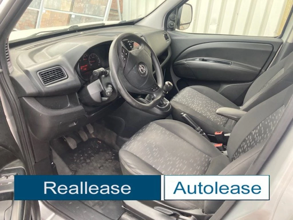 Hoofdafbeelding Opel Combo