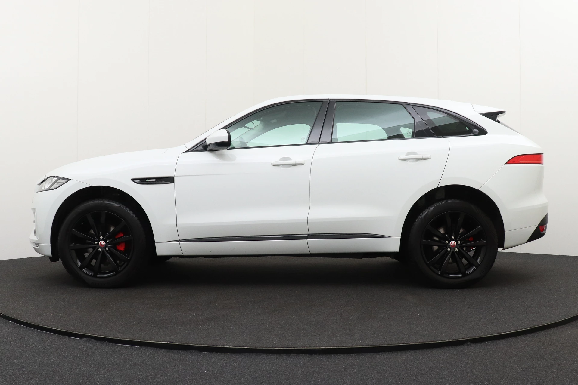 Hoofdafbeelding Jaguar F-PACE