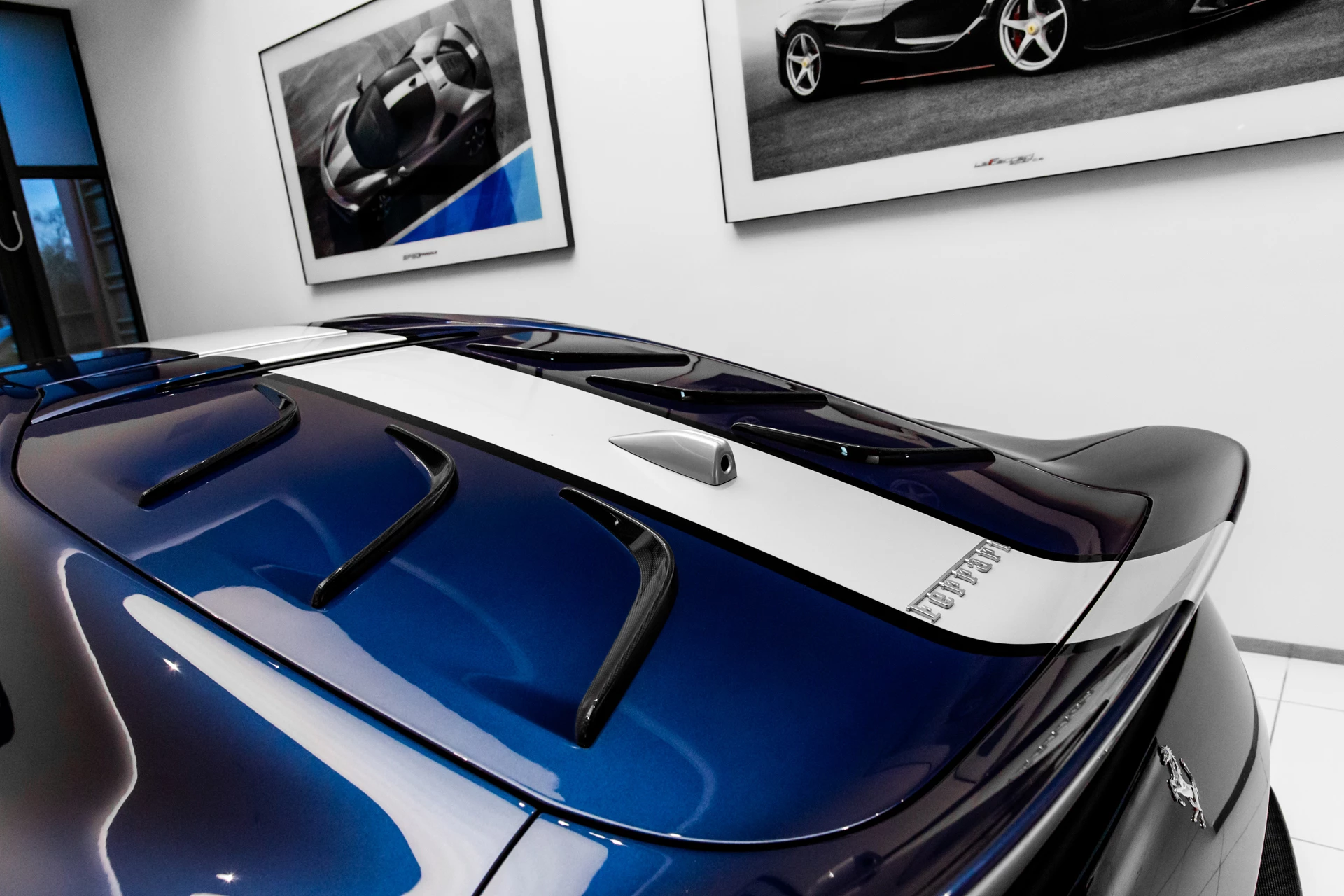 Hoofdafbeelding Ferrari 812 Competizione