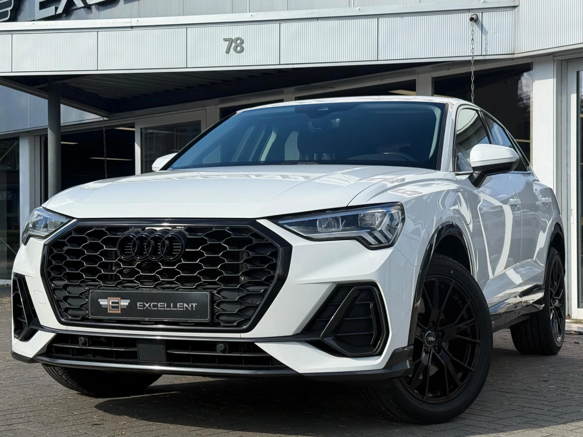 Hoofdafbeelding Audi Q3