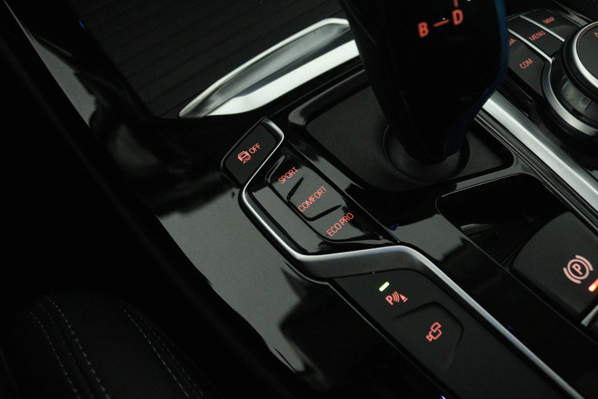 Hoofdafbeelding BMW iX3