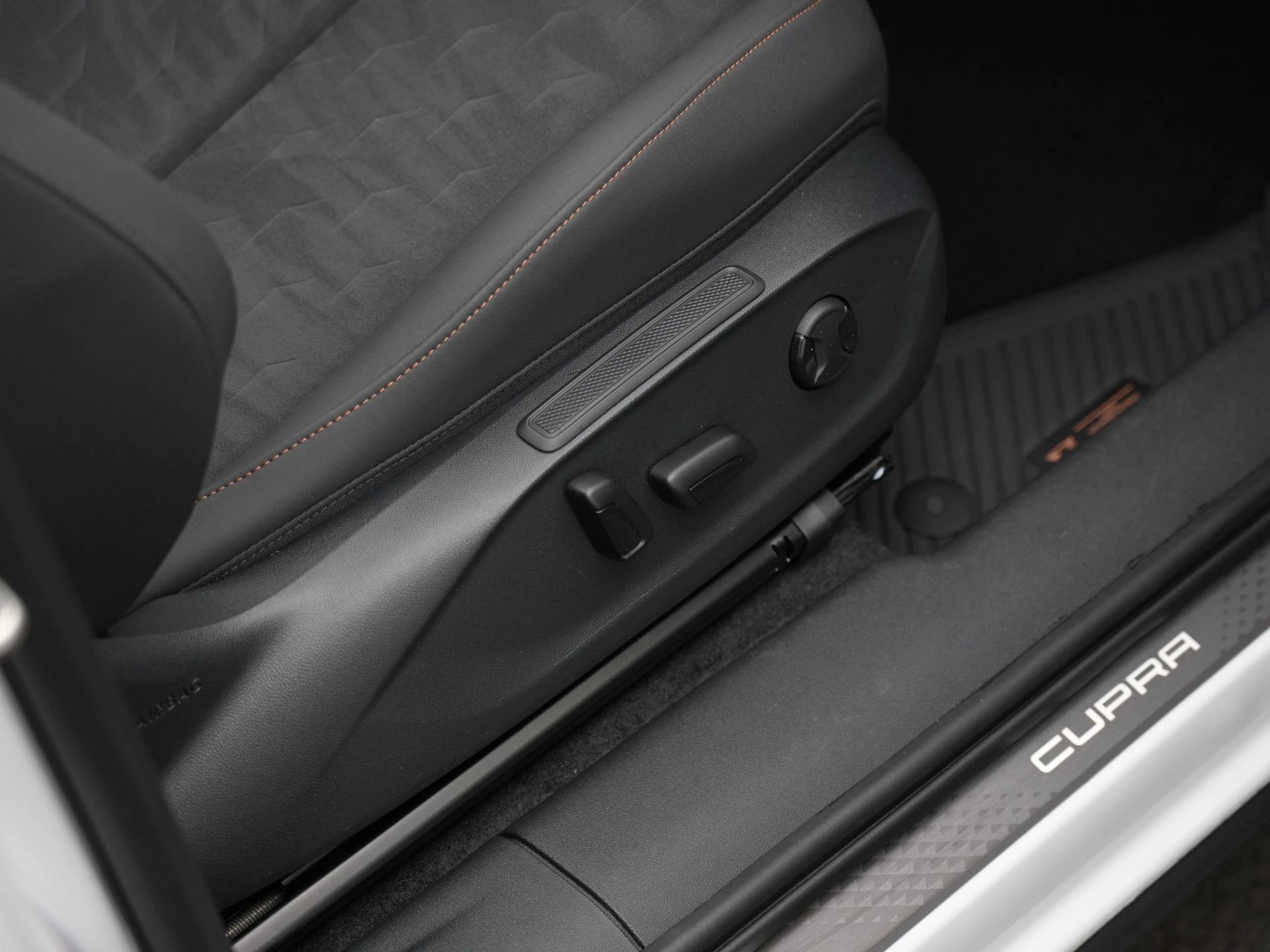 Hoofdafbeelding CUPRA Terramar