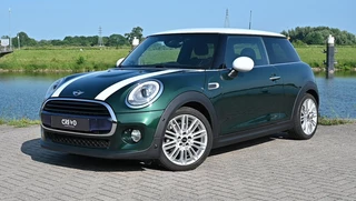 Hoofdafbeelding MINI Cooper MINI Cooper Chili 1.5 | LED | Harman & Kardon | 17' LM |