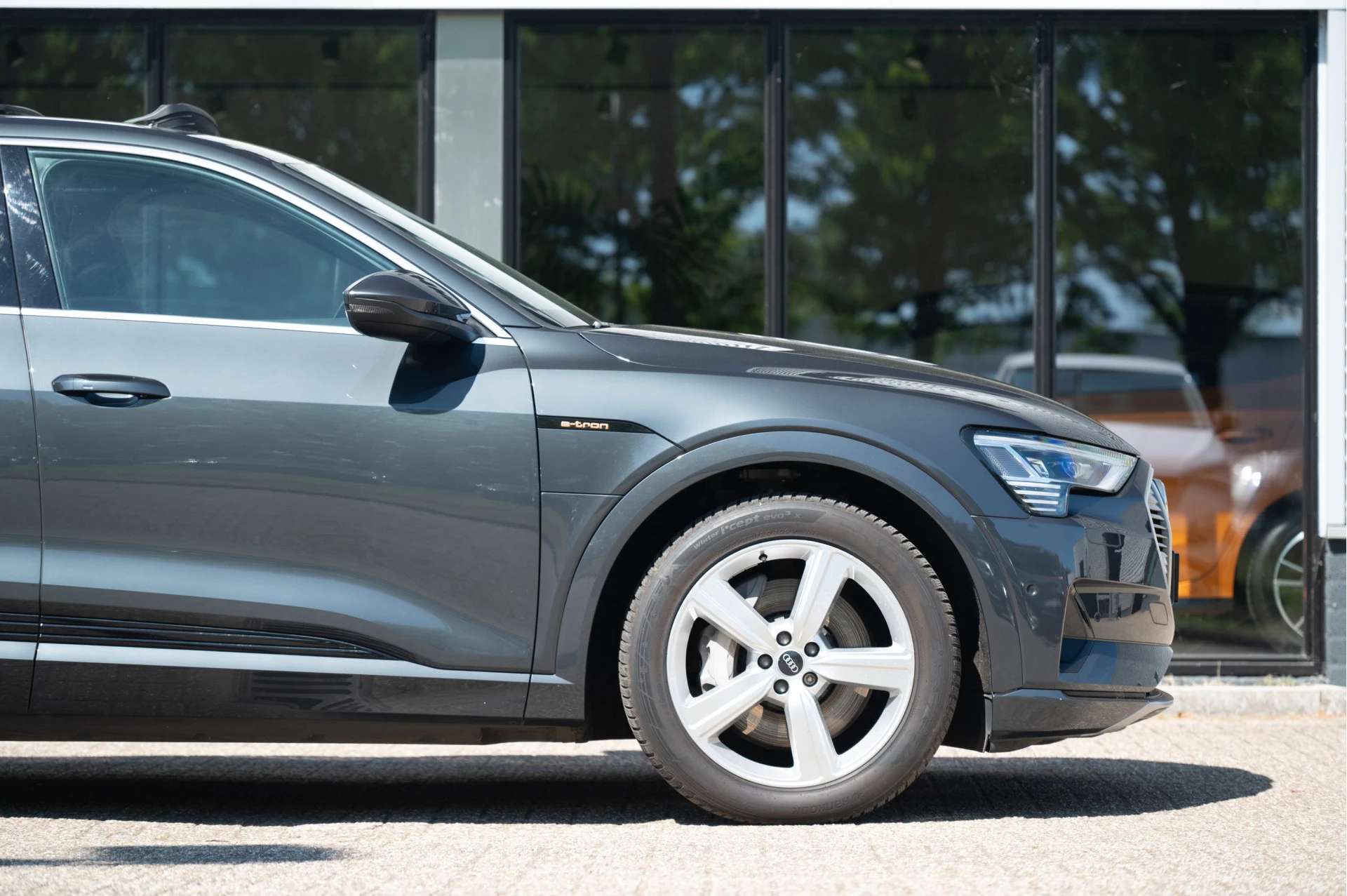 Hoofdafbeelding Audi e-tron