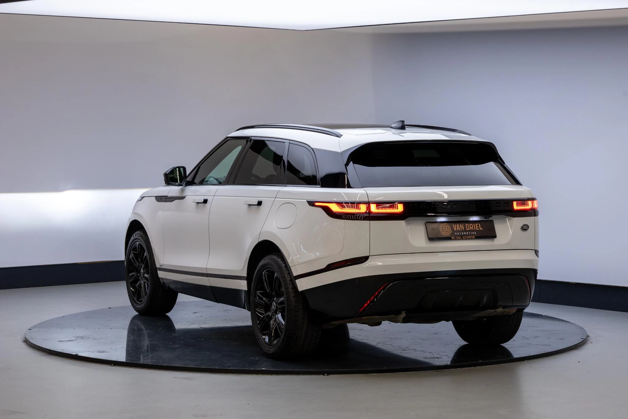 Hoofdafbeelding Land Rover Range Rover Velar