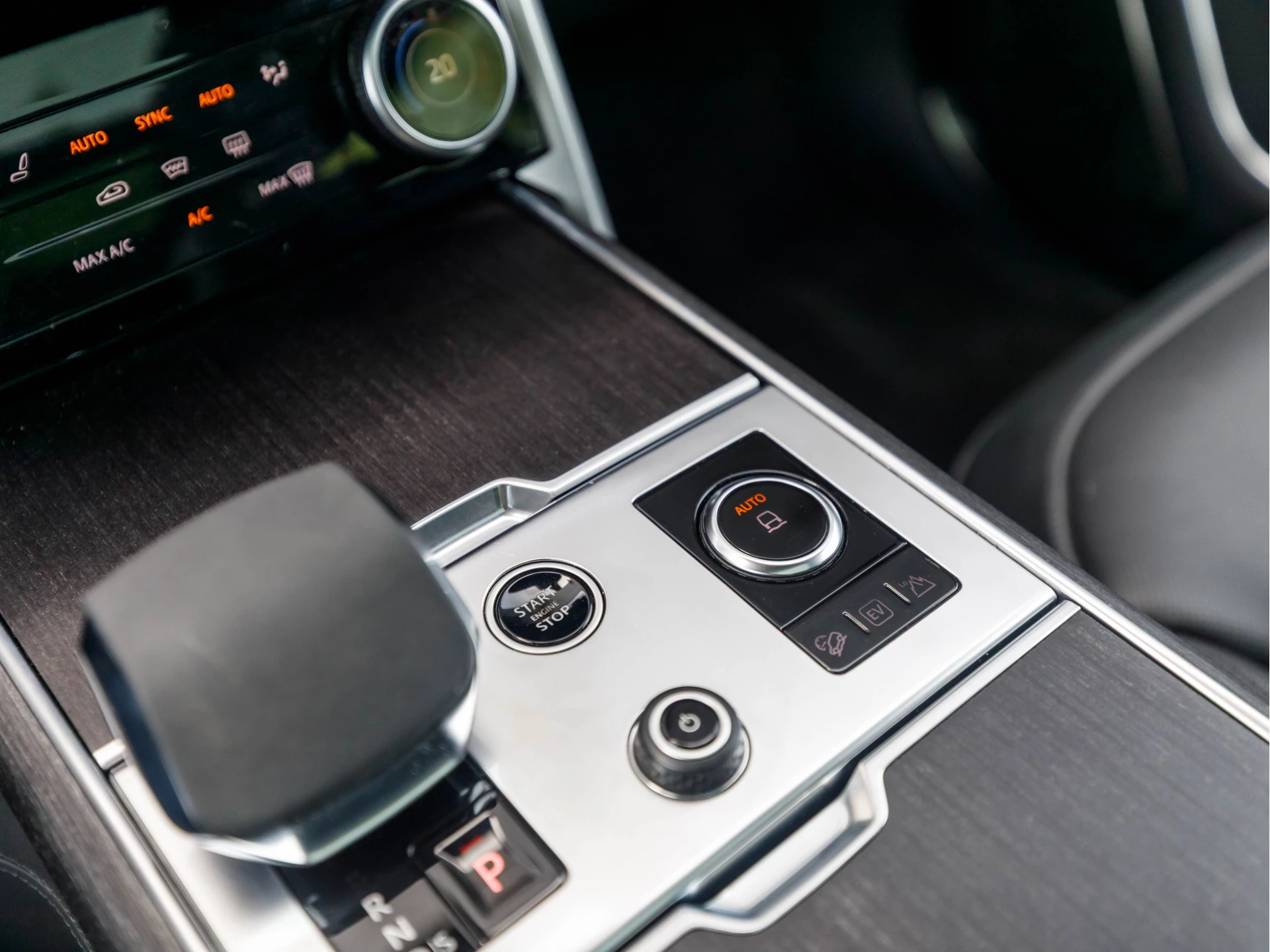 Hoofdafbeelding Land Rover Range Rover