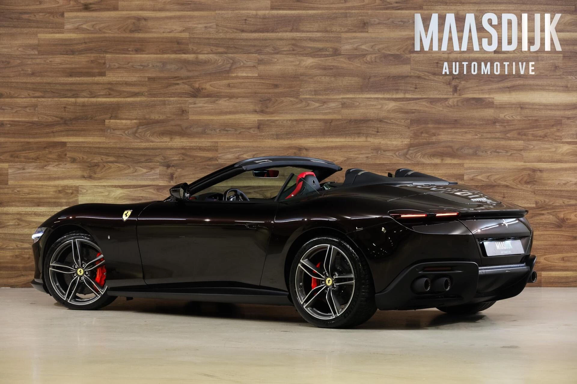 Hoofdafbeelding Ferrari Roma