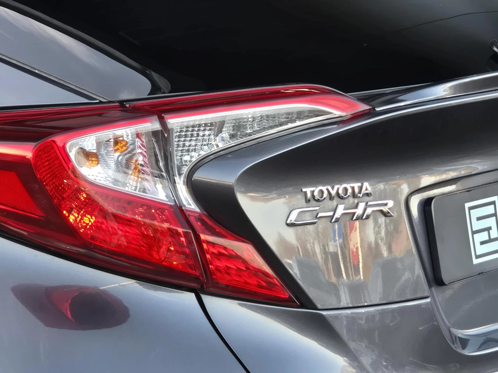 Hoofdafbeelding Toyota C-HR