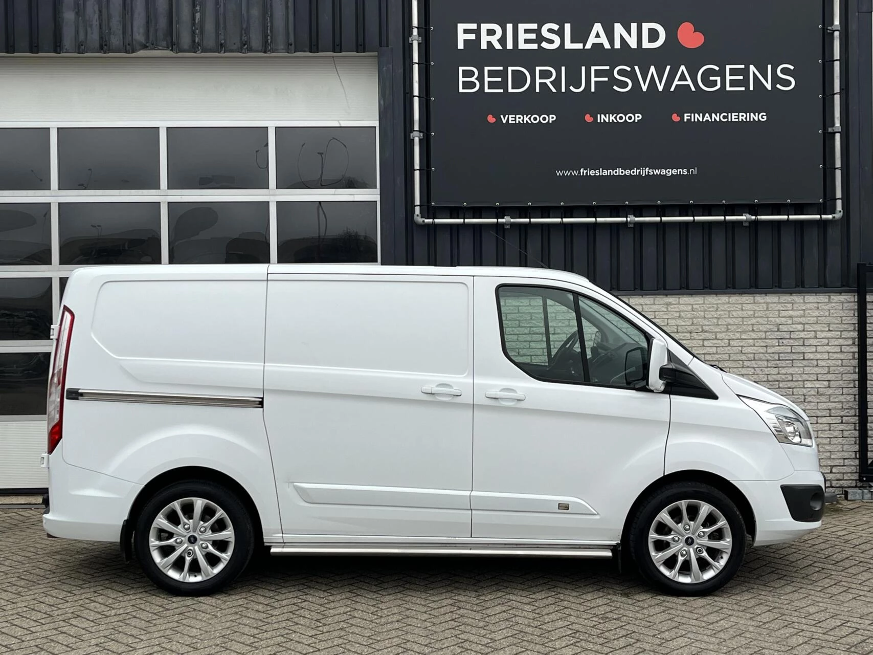 Hoofdafbeelding Ford Transit Custom