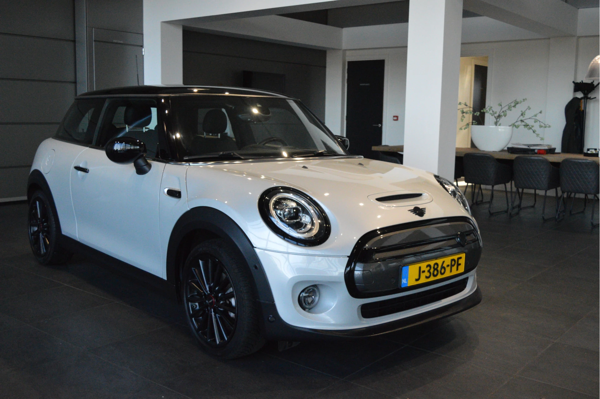 Hoofdafbeelding MINI Electric