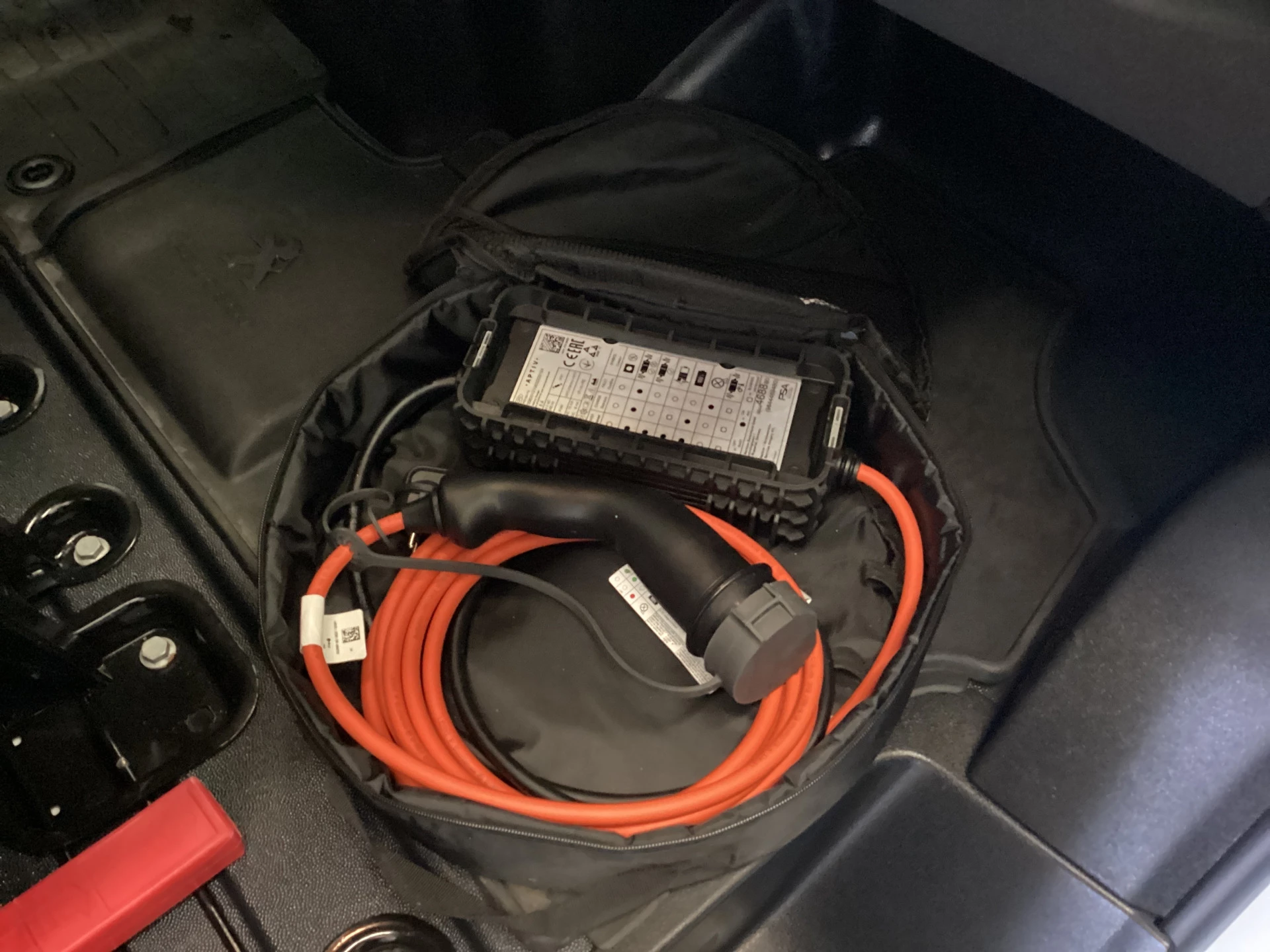 Hoofdafbeelding Peugeot e-Expert