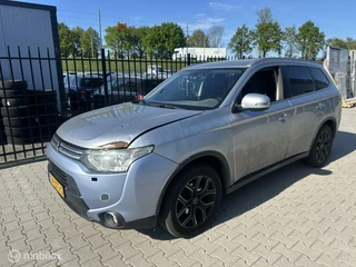 Mitsubishi Outlander 2.0 PHEV Instyle+ handel export