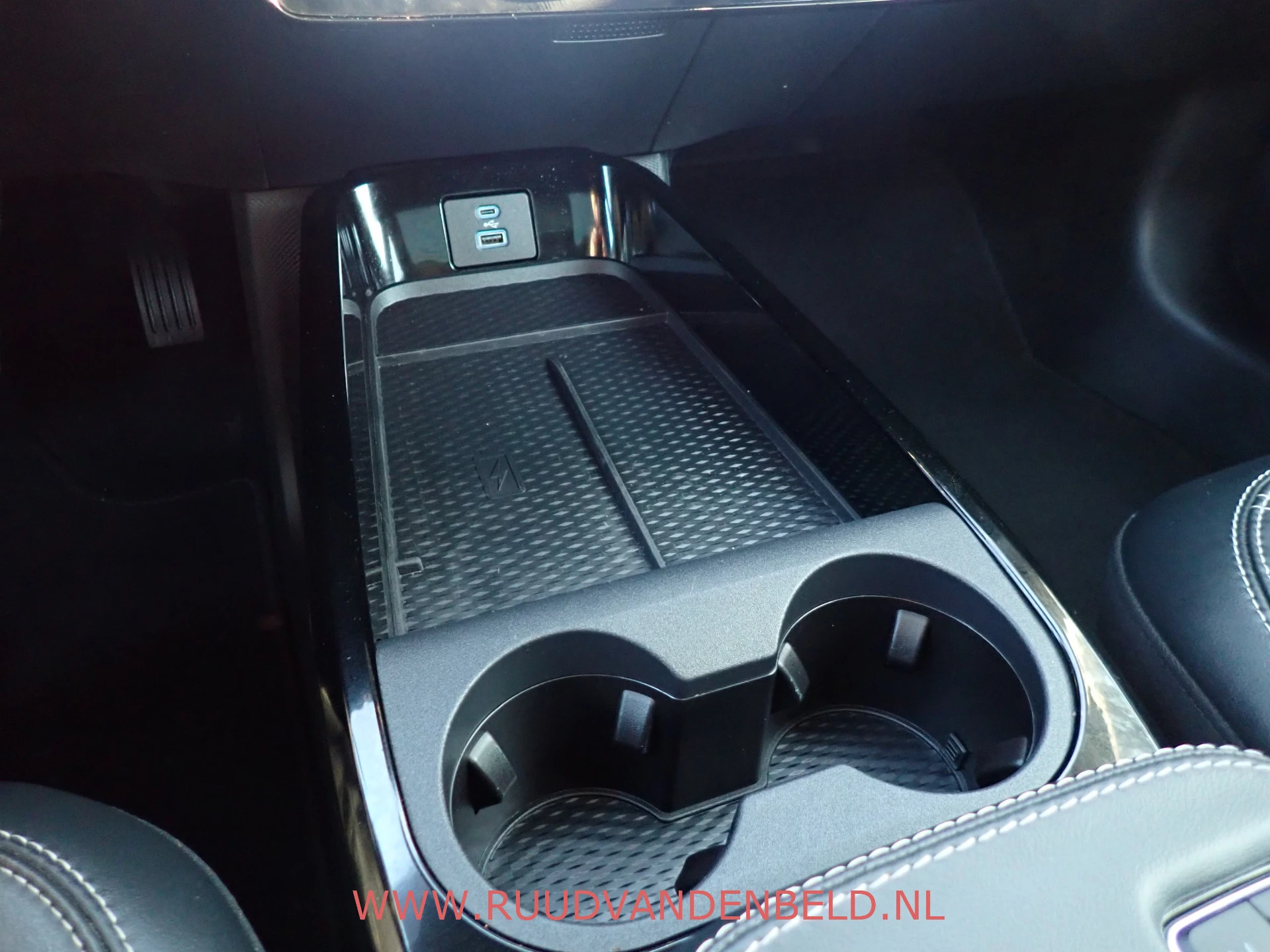 Hoofdafbeelding Ford Mustang Mach-E