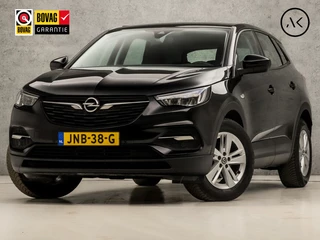 Hoofdafbeelding Opel Grandland X Opel Grandland X 1.2 Turbo Sport Automaat (APPLE CARPLAY, GROOT NAVI, LM VELGEN, SPORTSTOELEN, LED KOPLAMPEN, PARKEERSENSOREN, CRUISE, ELEK PAKKET, NIEUWSTAAT)
