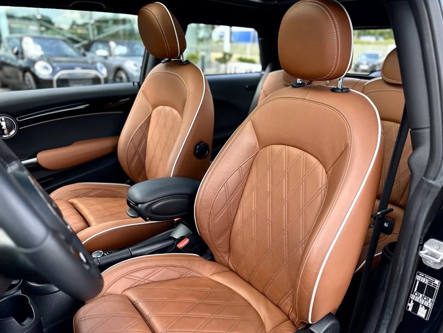 Hoofdafbeelding MINI Cooper