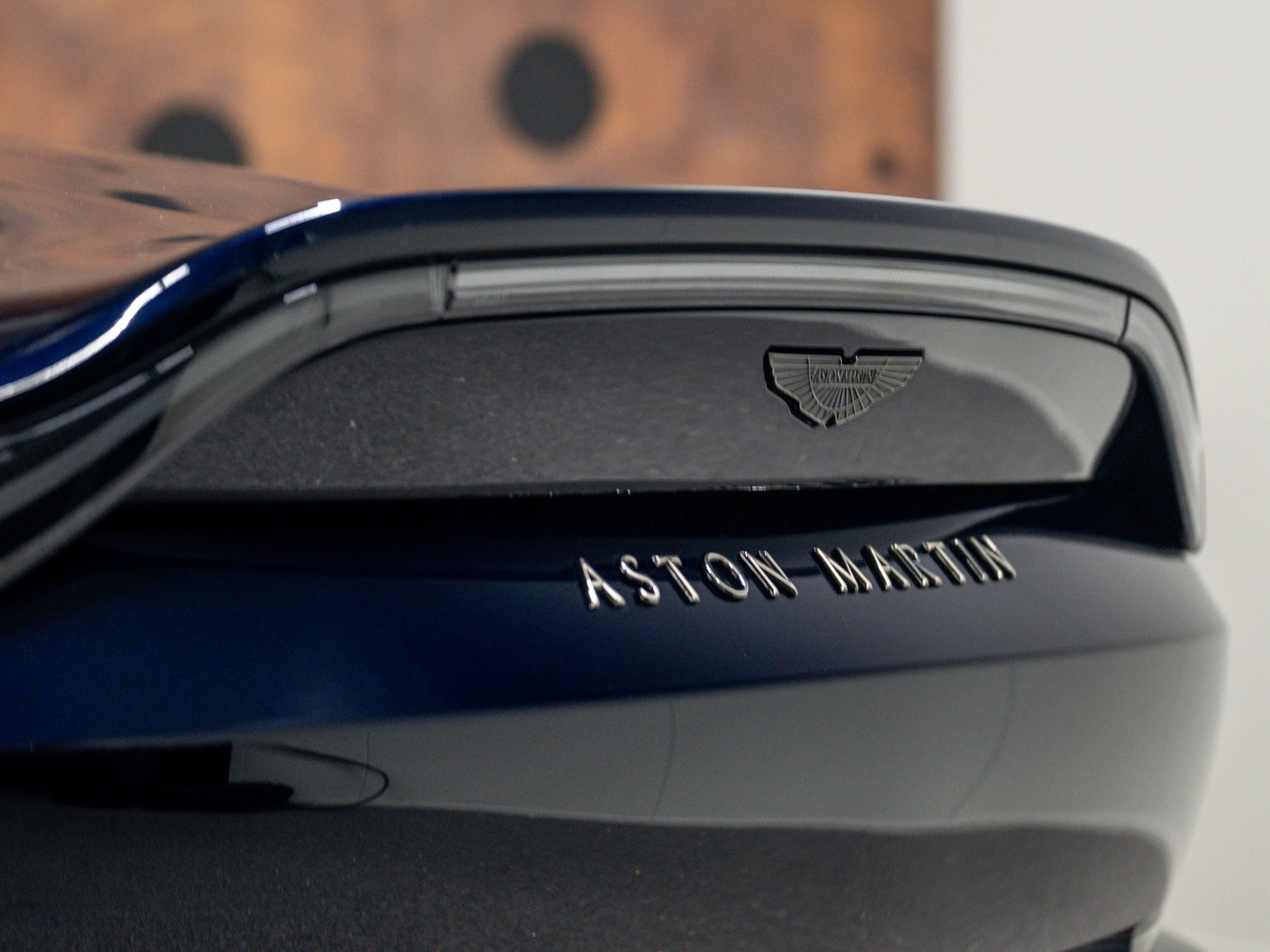 Hoofdafbeelding Aston Martin V8 Vantage