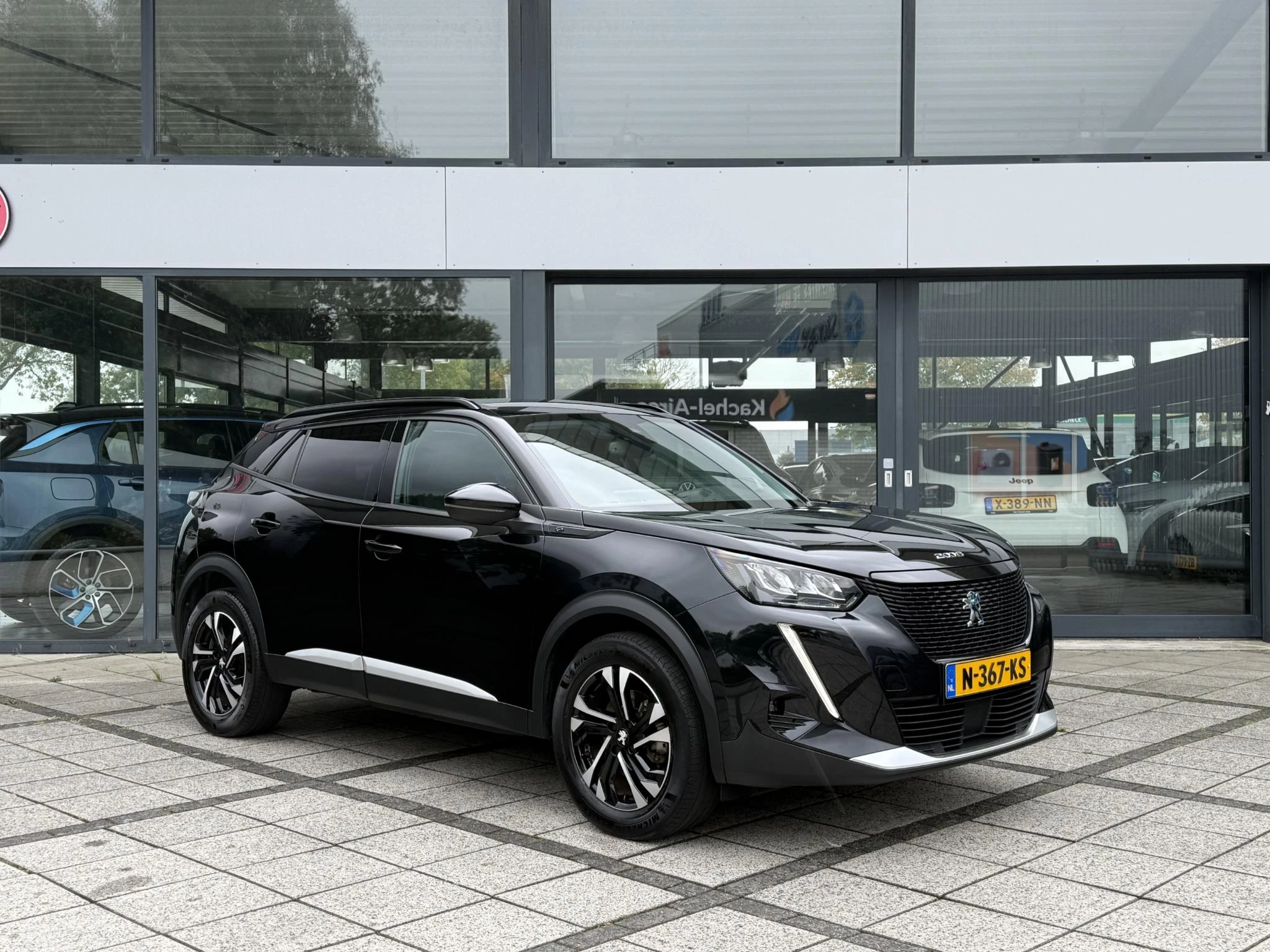 Hoofdafbeelding Peugeot e-2008