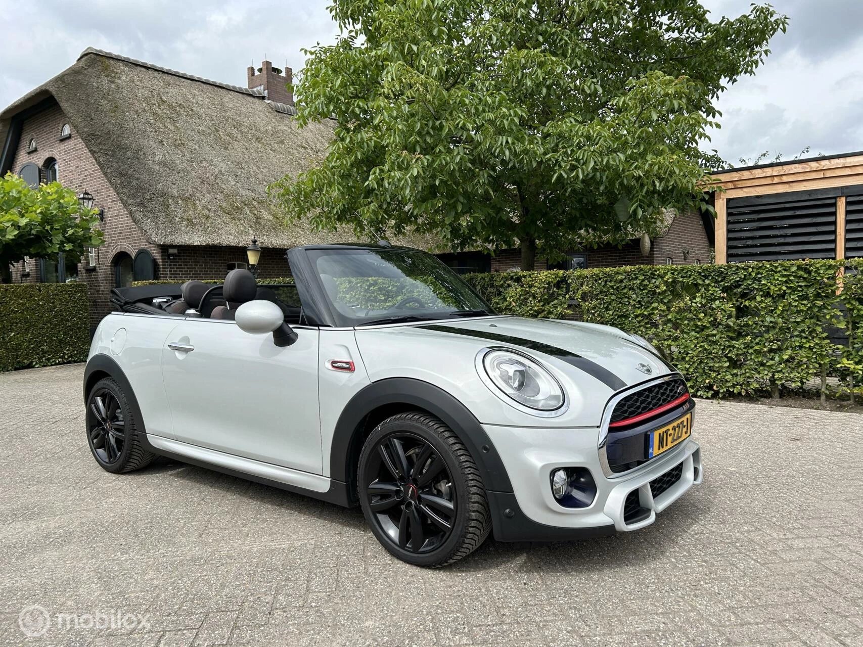 Hoofdafbeelding MINI Cooper Cabrio