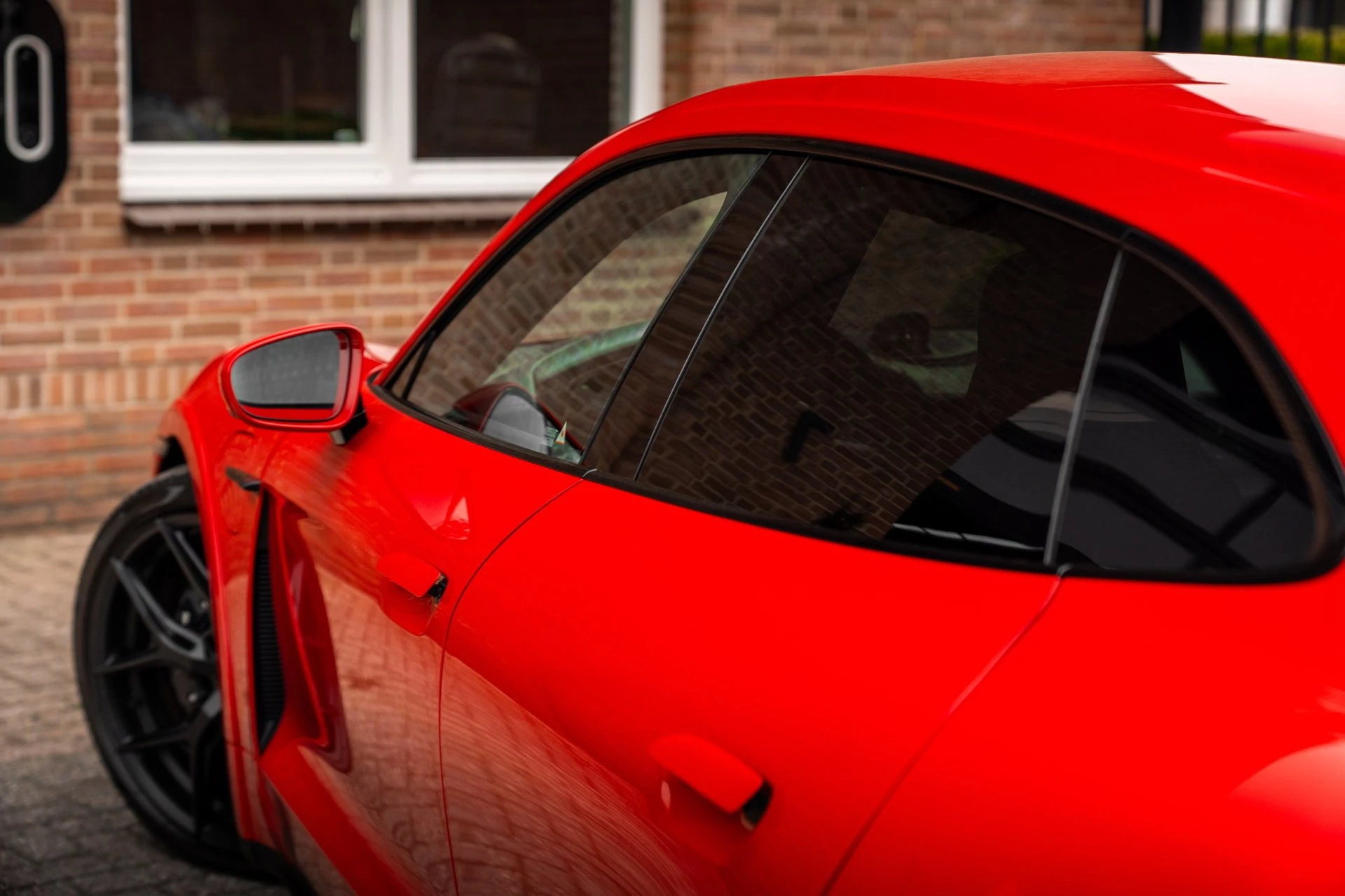 Hoofdafbeelding Porsche Taycan