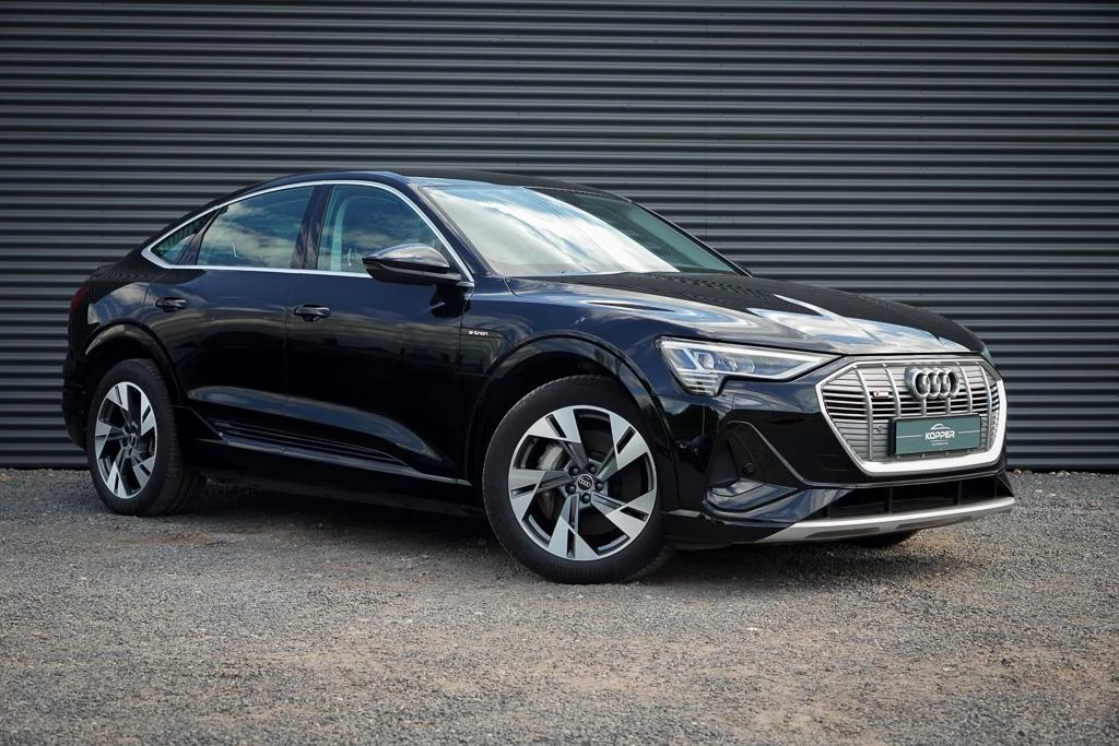 Hoofdafbeelding Audi e-tron