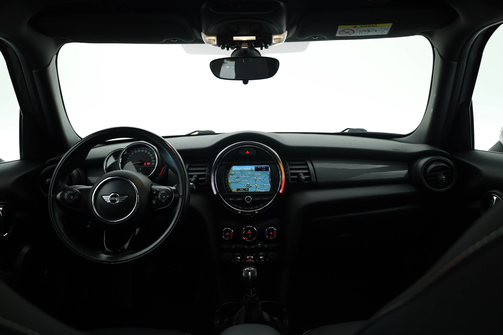 Hoofdafbeelding MINI 5-deurs