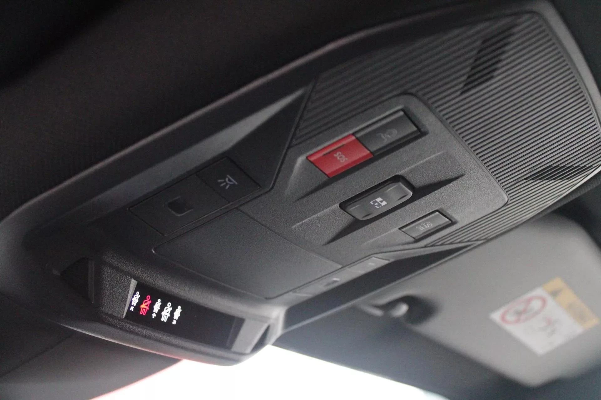 Hoofdafbeelding Peugeot 408