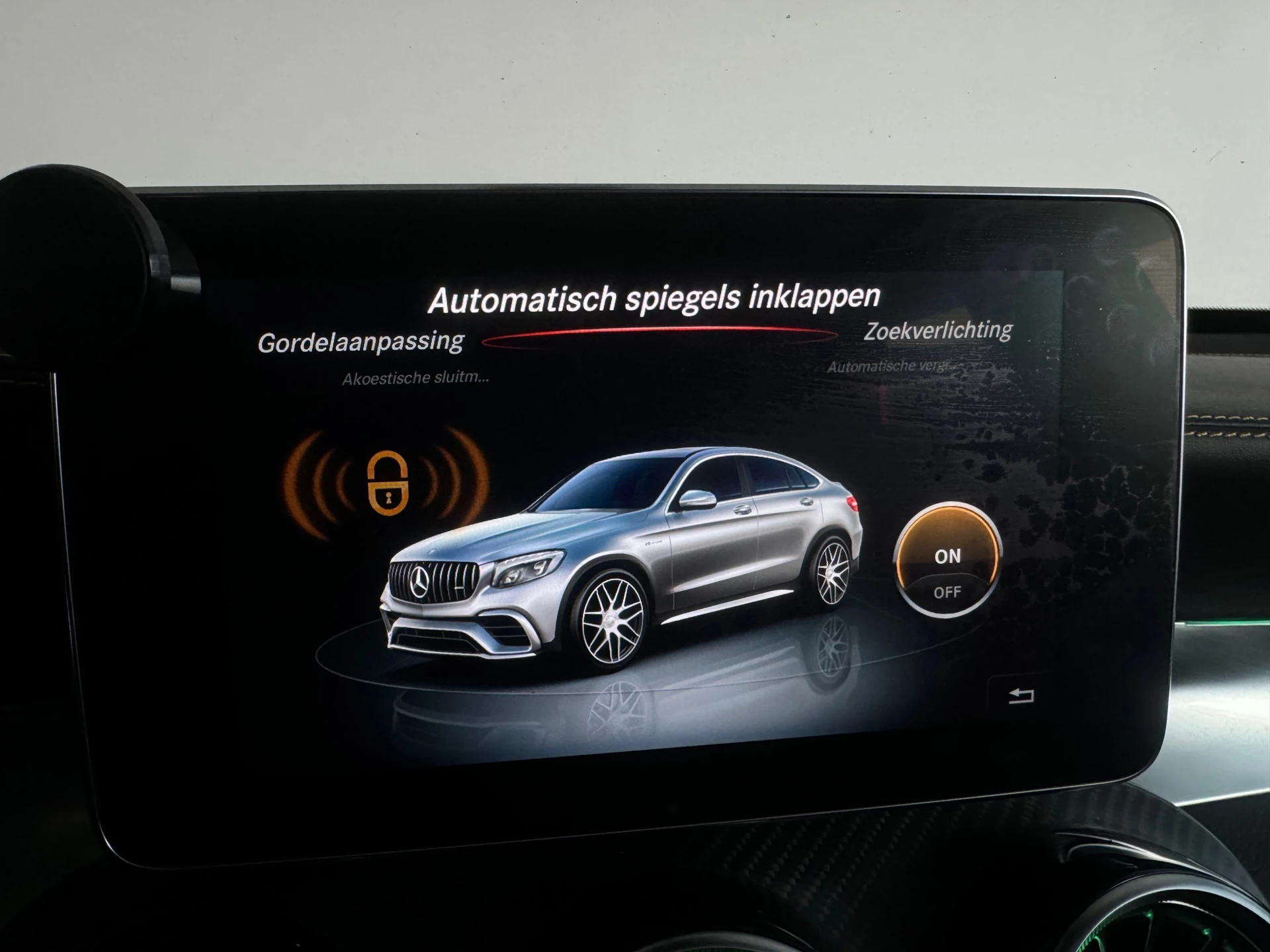 Hoofdafbeelding Mercedes-Benz GLC