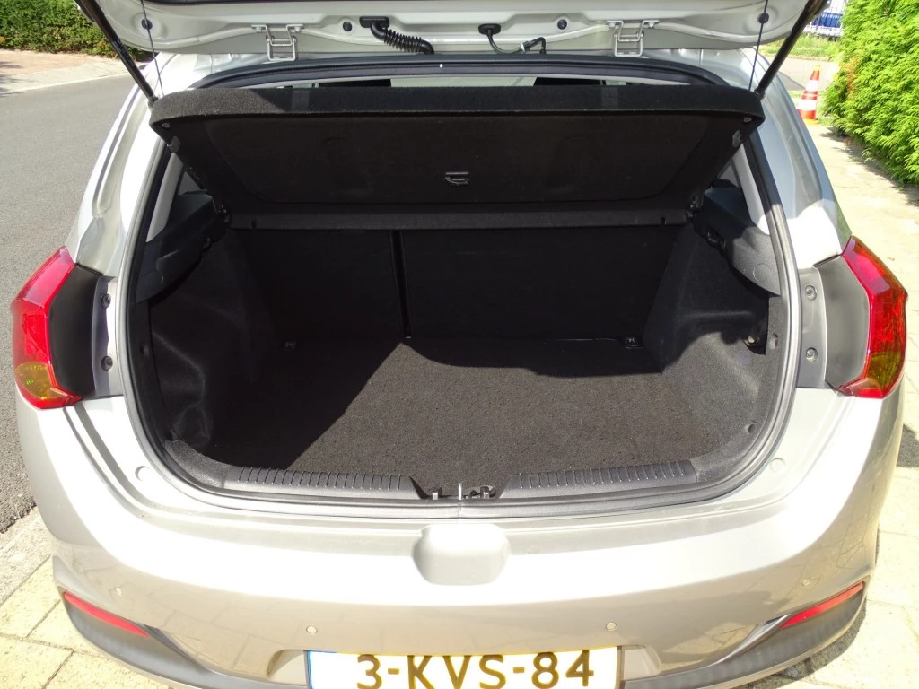 Hoofdafbeelding Kia Ceed