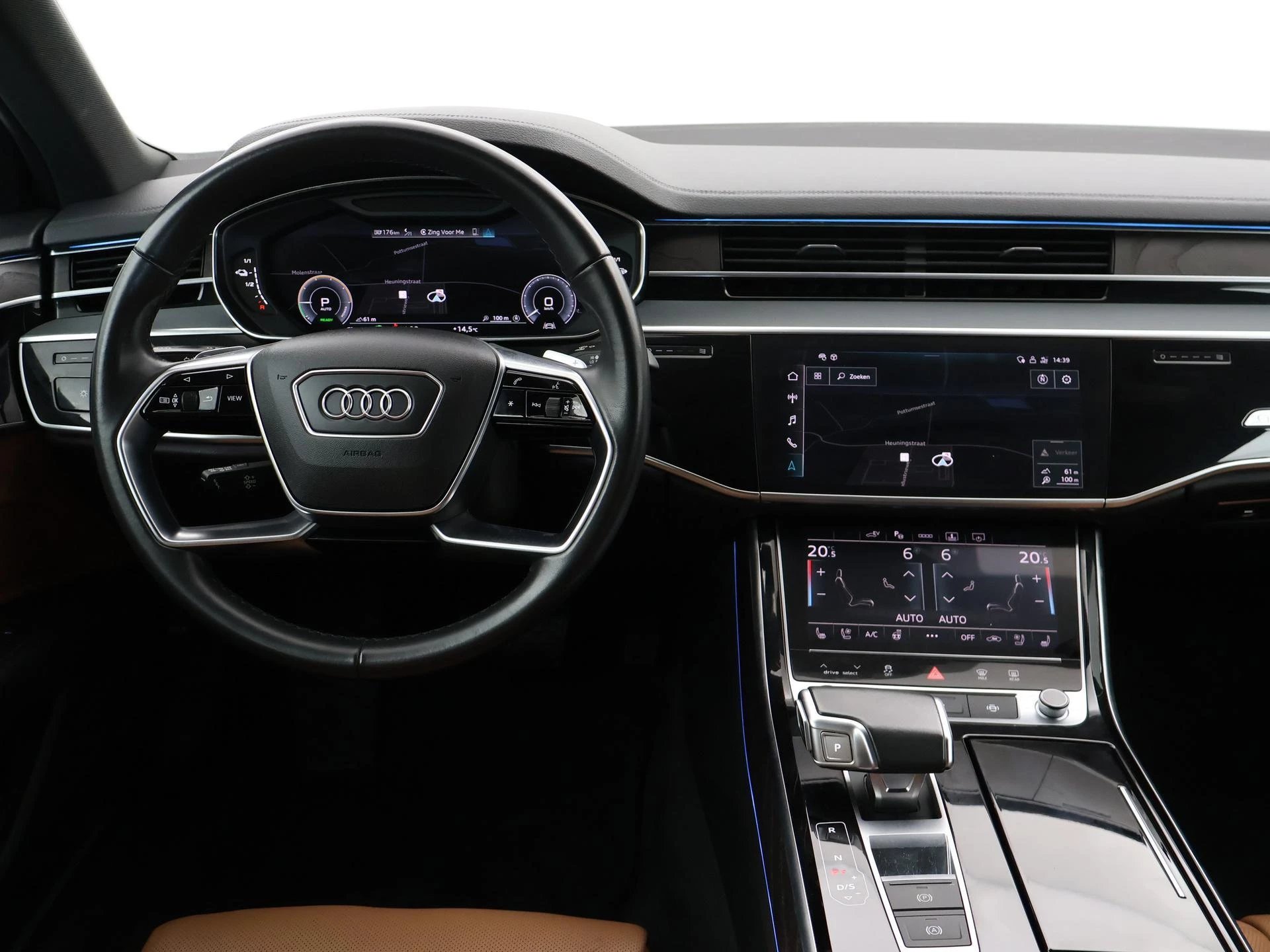 Hoofdafbeelding Audi A8