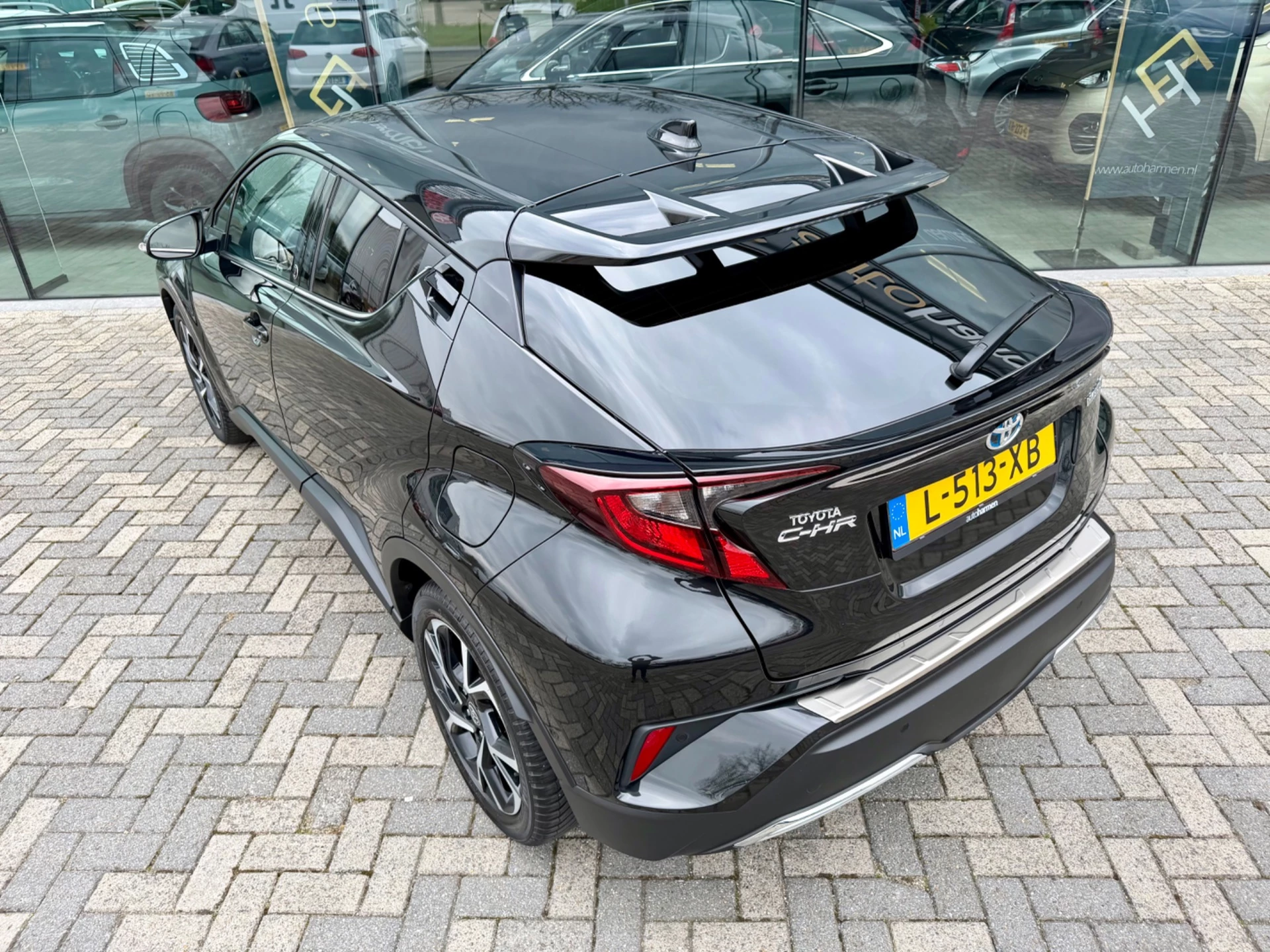 Hoofdafbeelding Toyota C-HR