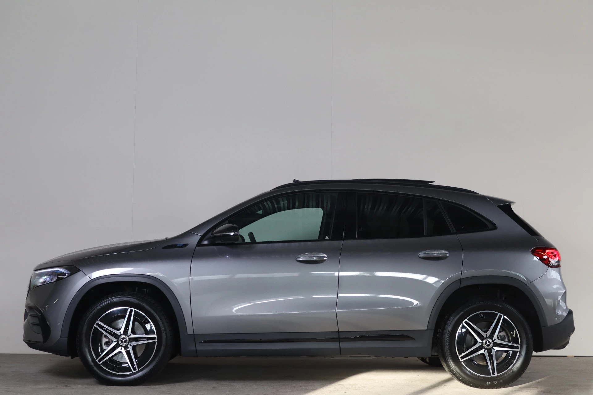 Hoofdafbeelding Mercedes-Benz EQA