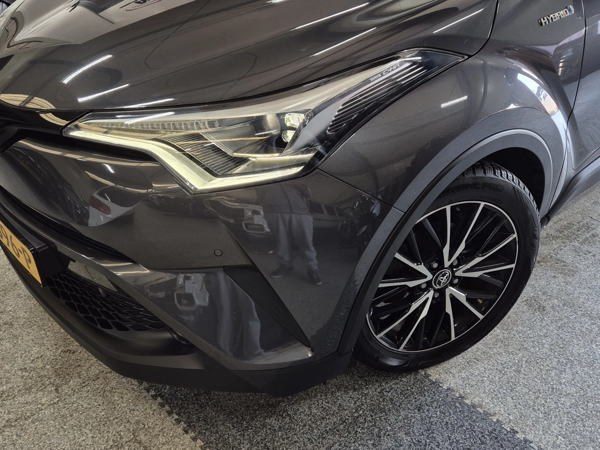 Hoofdafbeelding Toyota C-HR