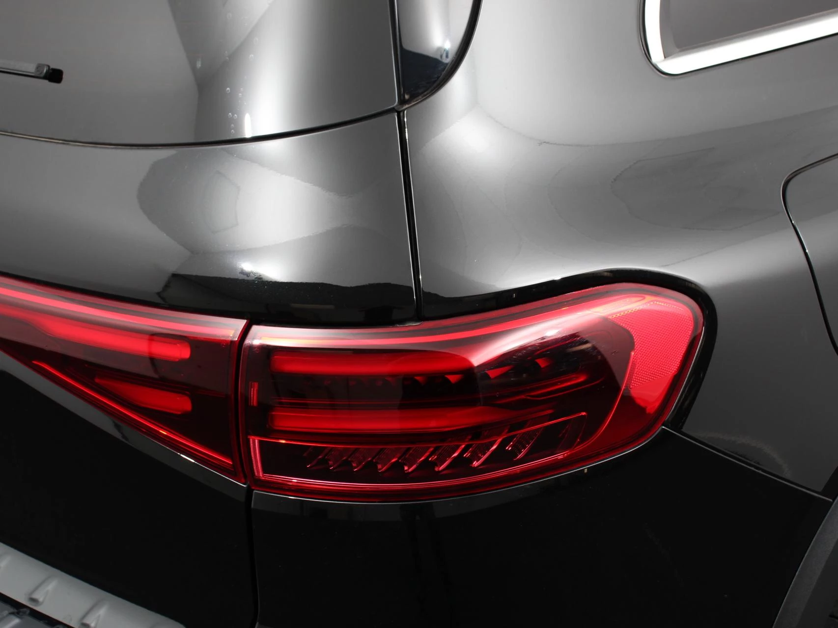 Hoofdafbeelding Mercedes-Benz EQB