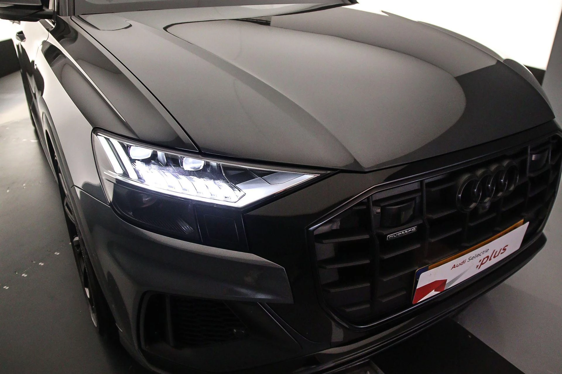 Hoofdafbeelding Audi Q8