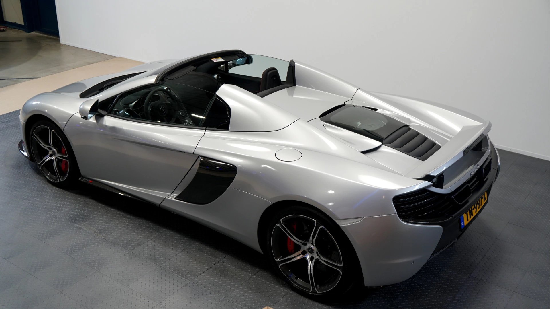 Hoofdafbeelding McLaren 650S