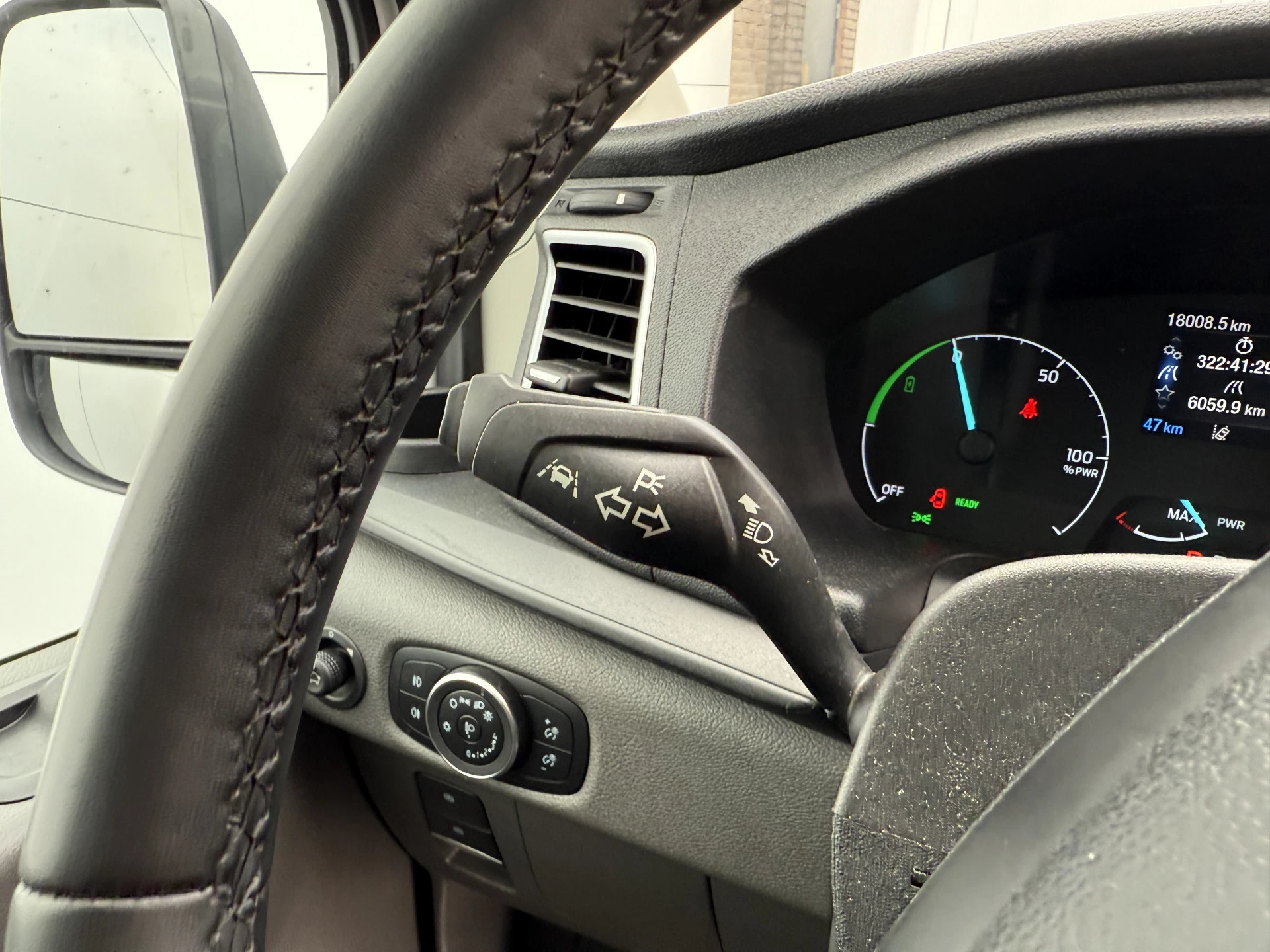 Hoofdafbeelding Ford E-Transit