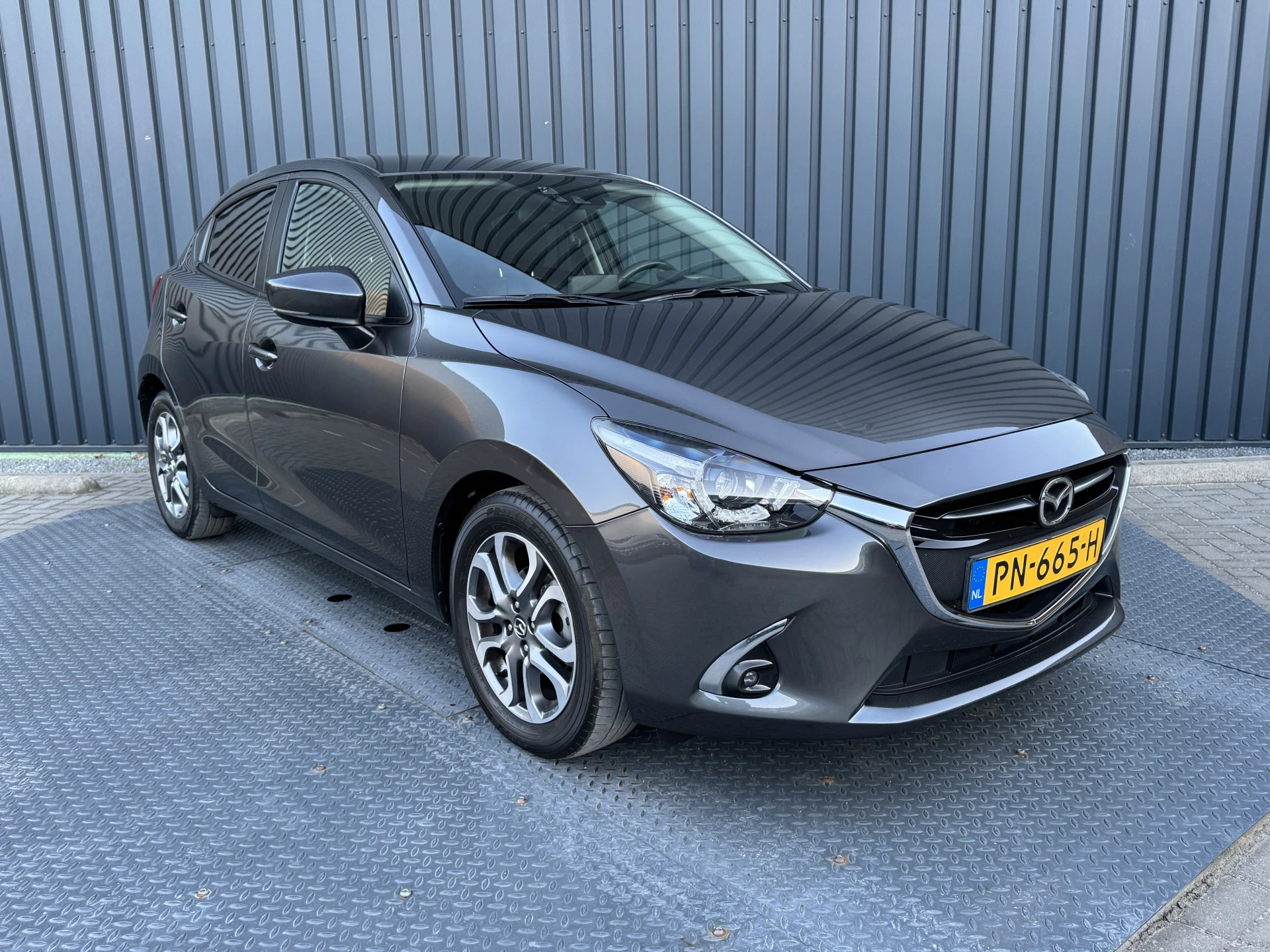 Hoofdafbeelding Mazda 2