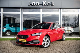 Hoofdafbeelding SEAT Leon SEAT Leon 1.0 TSi 110 pk FR | Full LED | Camera | Parkeersensoren