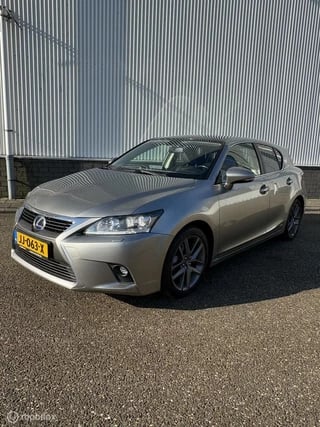 Lexus CT 200h Executive 17'' | Hybride Luxe & Comfort |