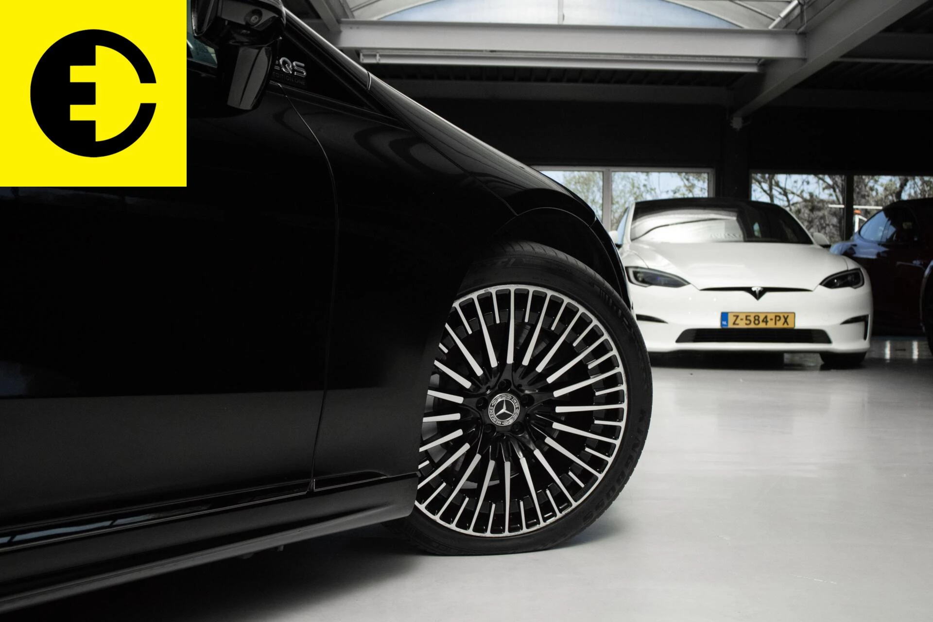 Hoofdafbeelding Mercedes-Benz EQS