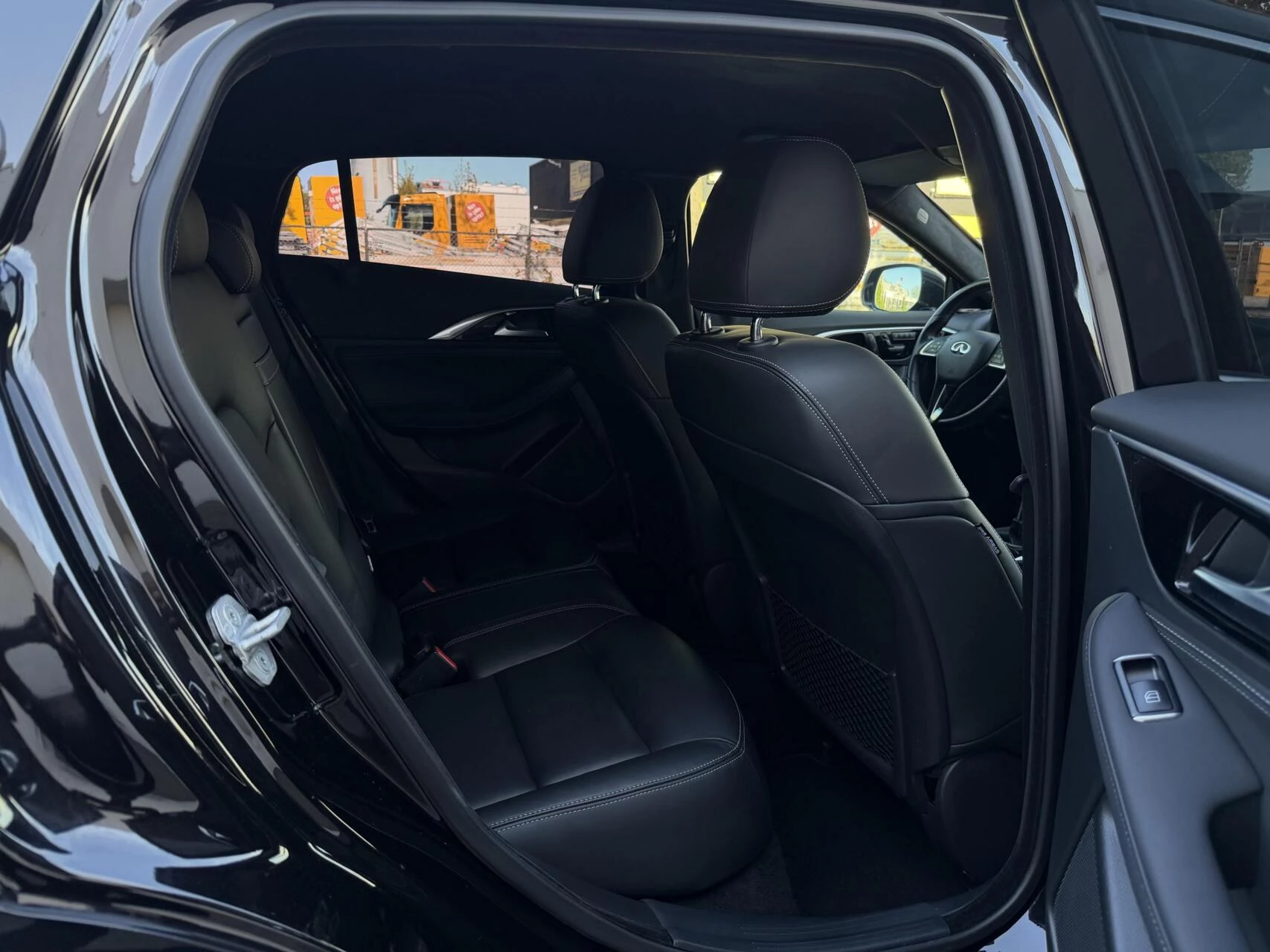 Hoofdafbeelding Infiniti Q30