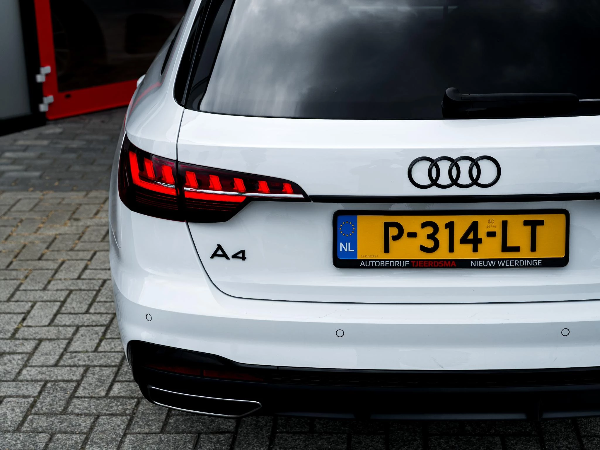 Hoofdafbeelding Audi A4