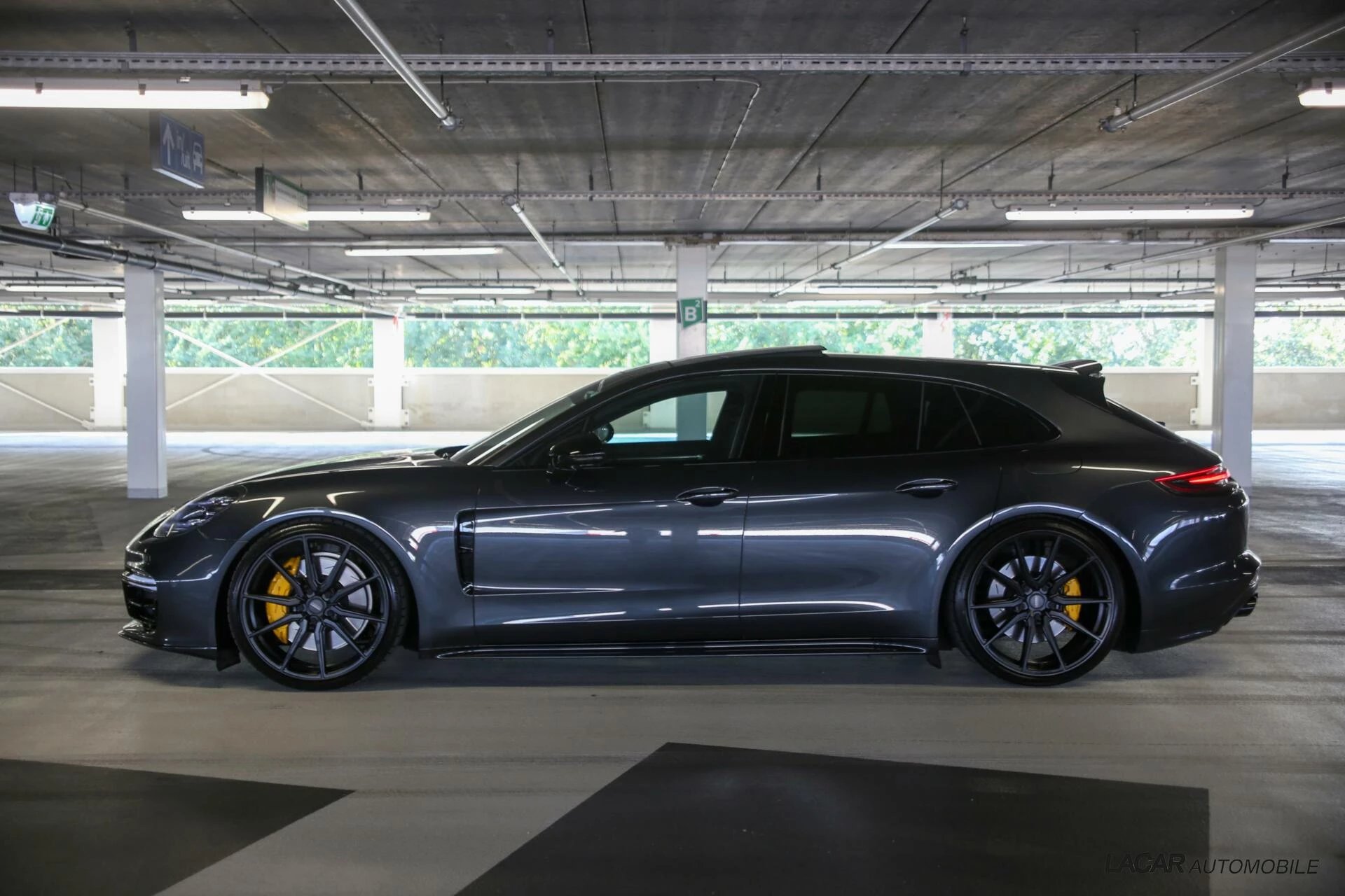 Hoofdafbeelding Porsche Panamera