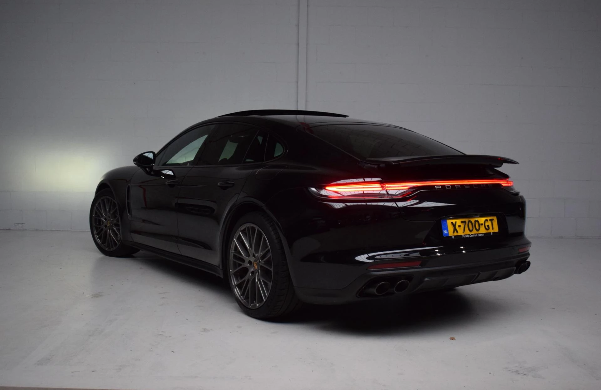 Hoofdafbeelding Porsche Panamera