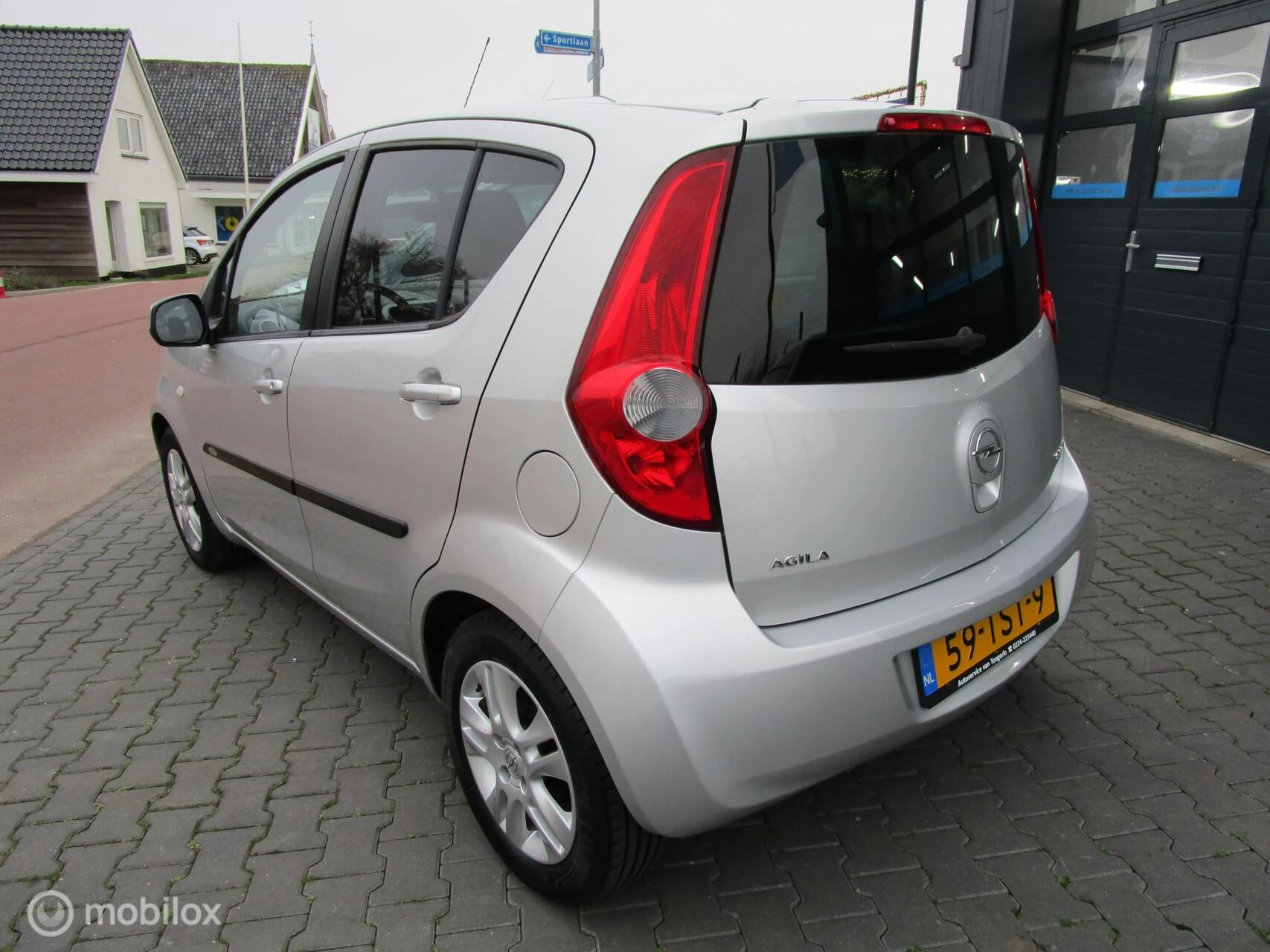 Hoofdafbeelding Opel Agila