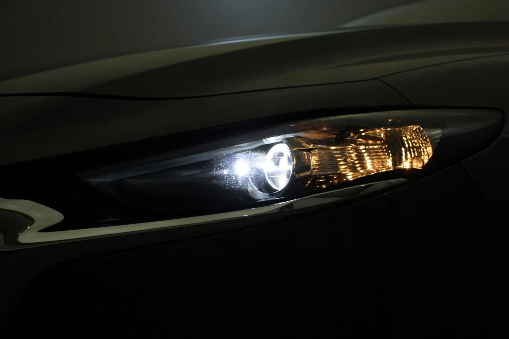 Hoofdafbeelding Mazda 3